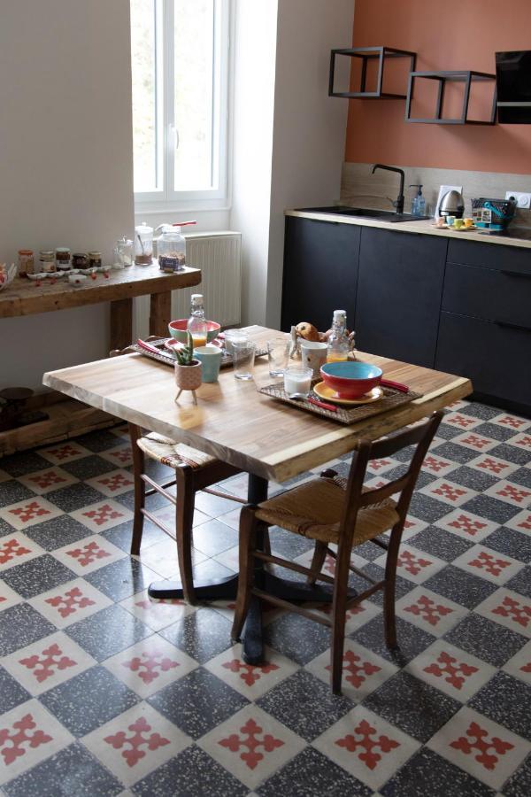 Le Moulin Chambres Hotes Montréal La Cluse Esterno foto
